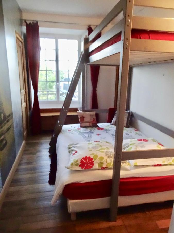 Soulgé-sur-ouette Manoir De La Grand'Cour B&B 외부 사진