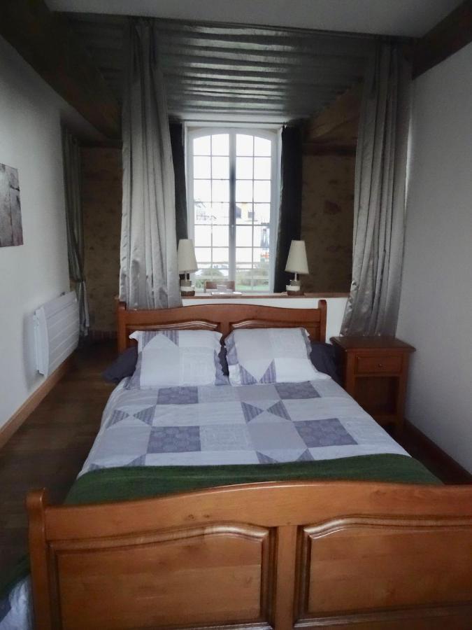 Soulgé-sur-ouette Manoir De La Grand'Cour B&B 외부 사진
