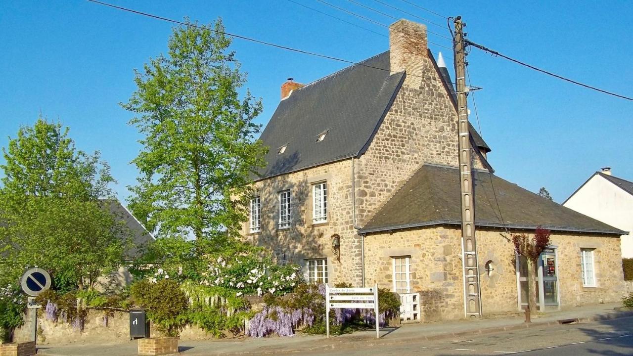 Soulgé-sur-ouette Manoir De La Grand'Cour B&B 외부 사진