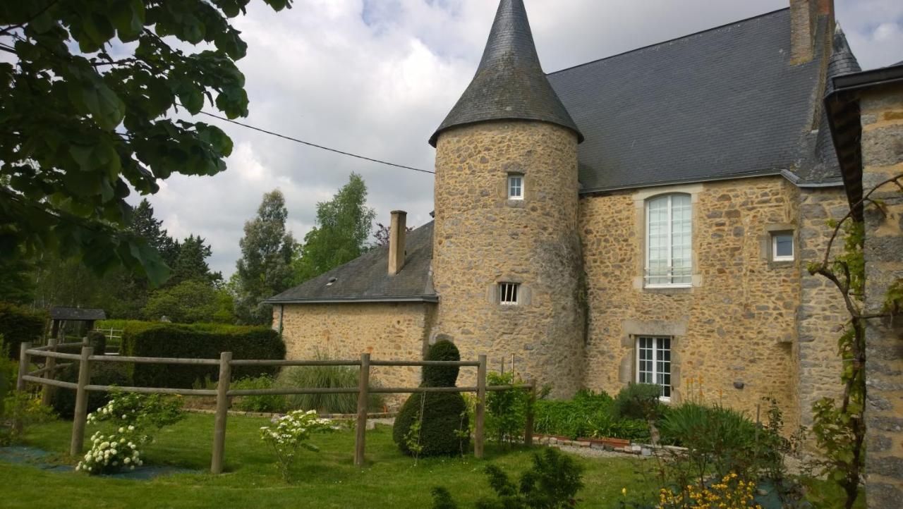 Soulgé-sur-ouette Manoir De La Grand'Cour B&B 외부 사진
