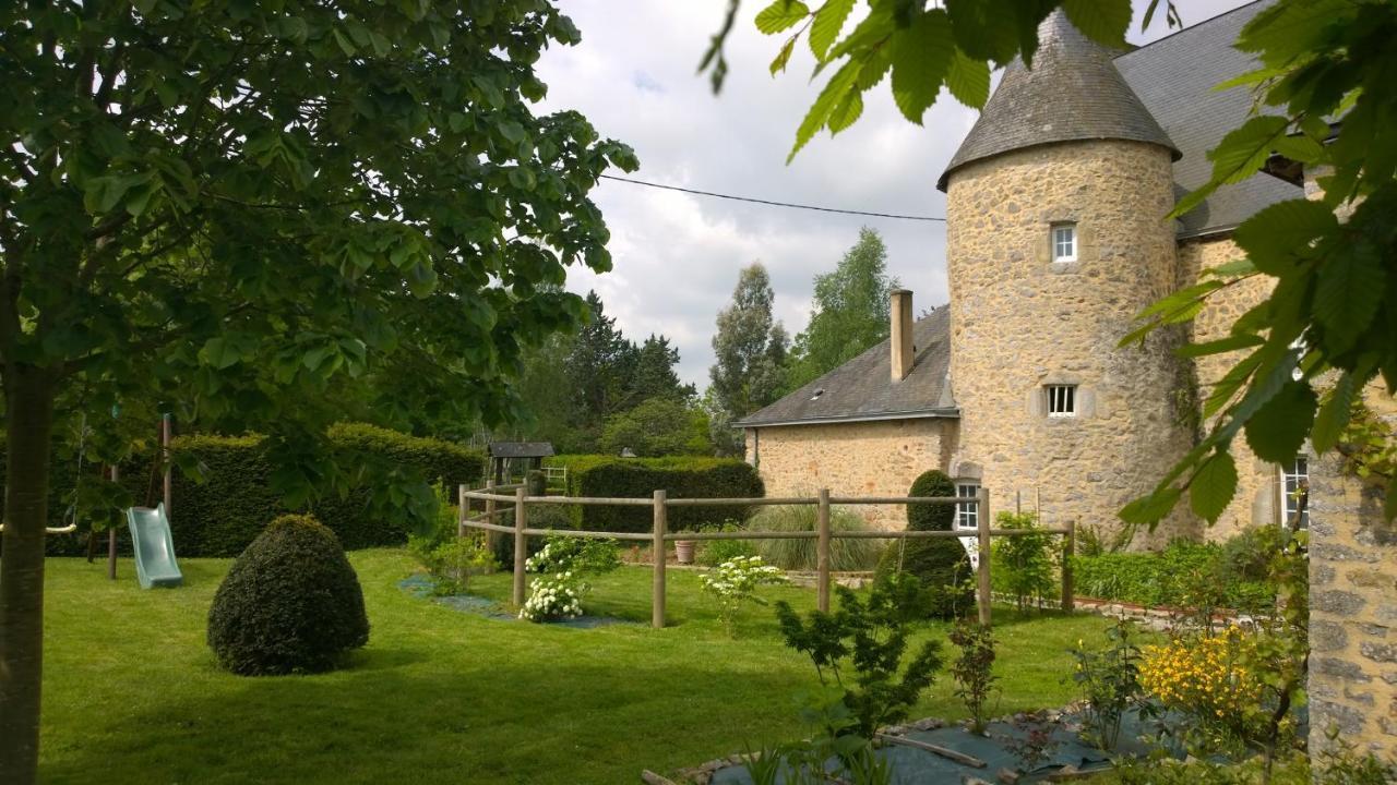 Soulgé-sur-ouette Manoir De La Grand'Cour B&B 외부 사진